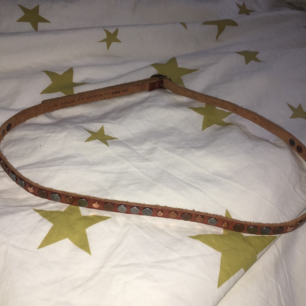 GAP brown leather belt with metal accents